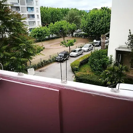 Spacieux A Avec Terrasse * Fréjus